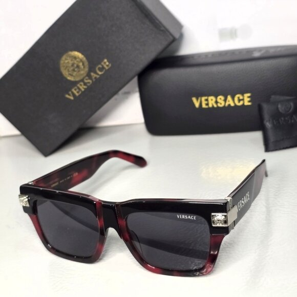 Versace VE4464 Sunglasses - Picture 1 of 4